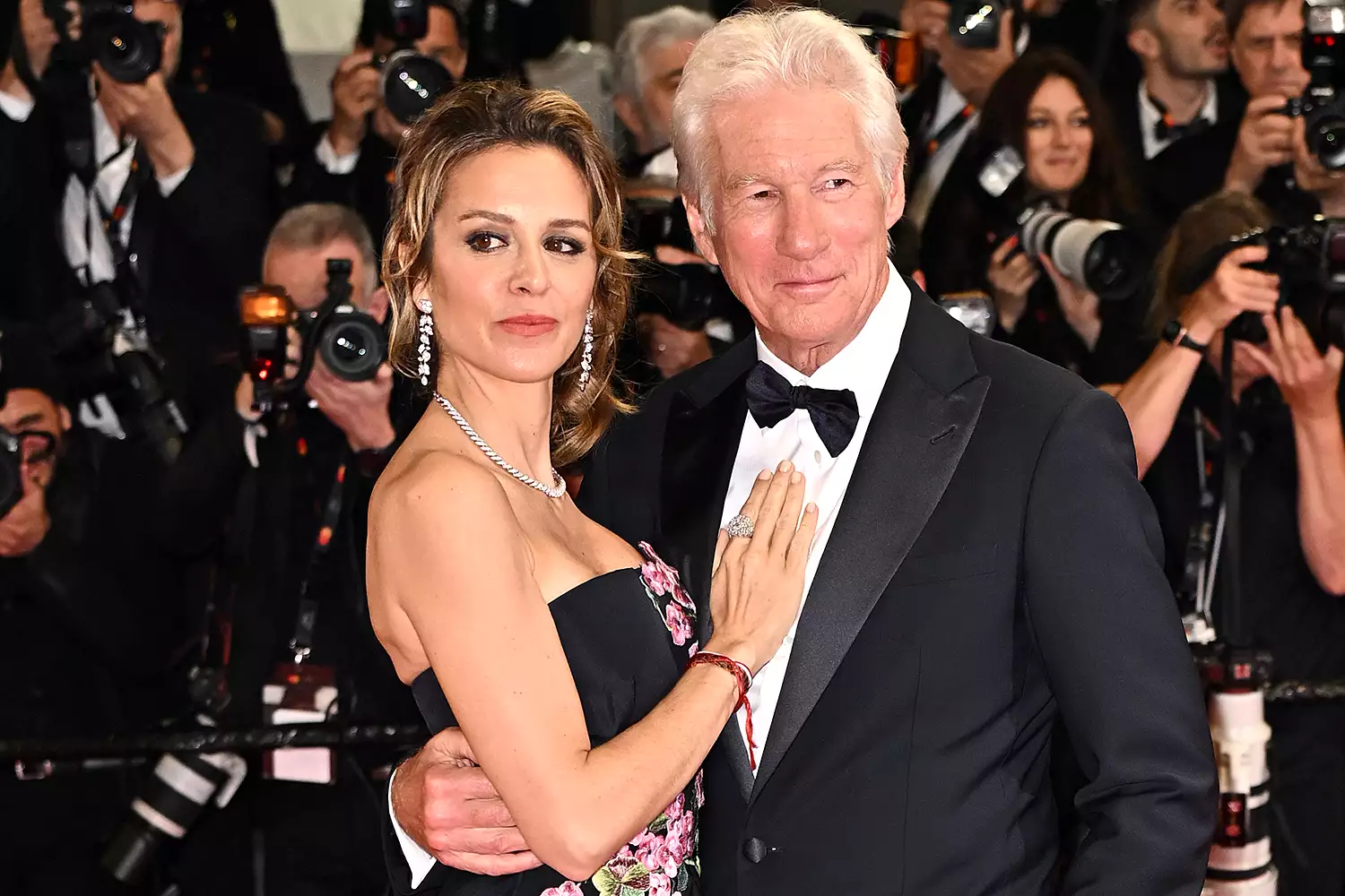 Richard Gere Sells Connecticut House for $11M After Revealing He’s Leaving the U.S. to Be In.... Read more